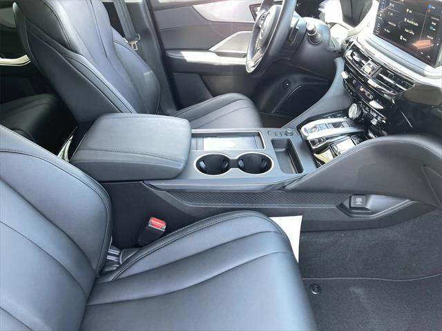 used 2025 Acura MDX car, priced at $47,998
