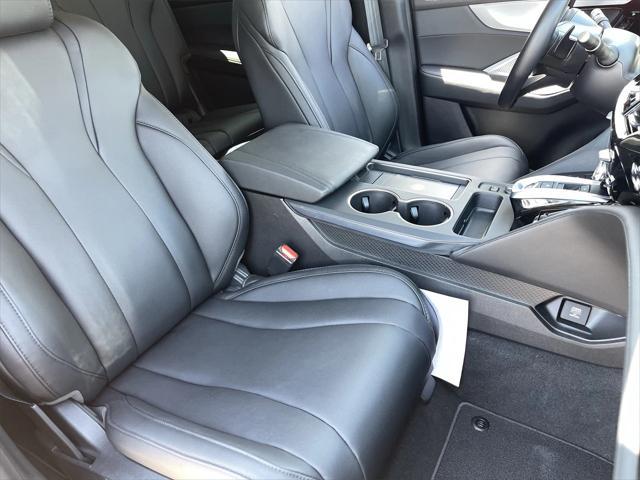 used 2025 Acura MDX car, priced at $47,998