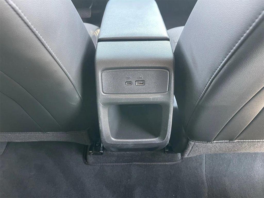 used 2024 Chevrolet Trax car, priced at $18,999