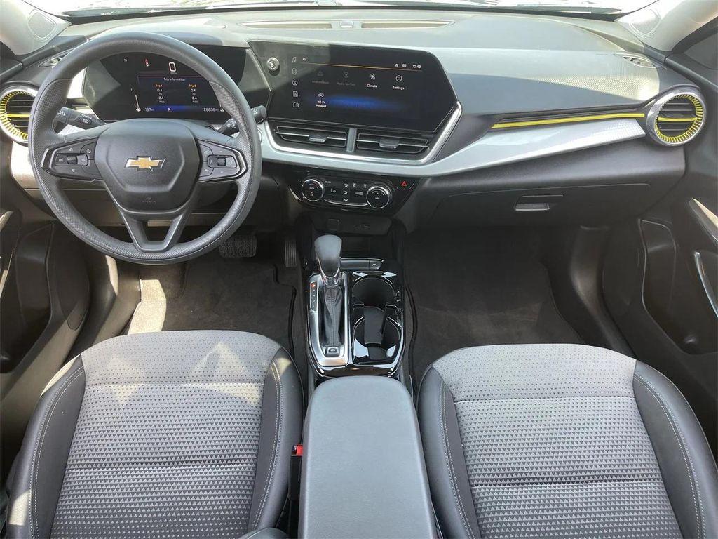 used 2024 Chevrolet Trax car, priced at $18,999