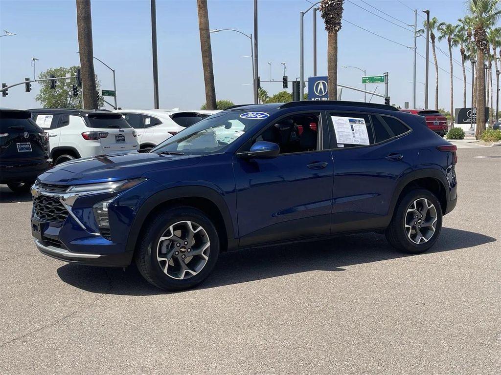 used 2024 Chevrolet Trax car, priced at $18,999