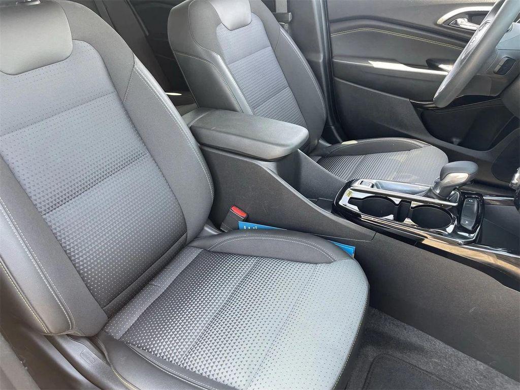 used 2024 Chevrolet Trax car, priced at $18,999