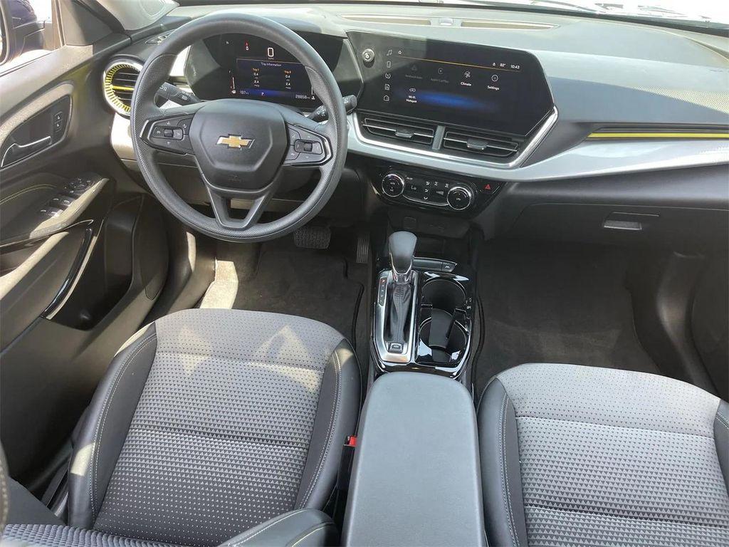 used 2024 Chevrolet Trax car, priced at $18,999