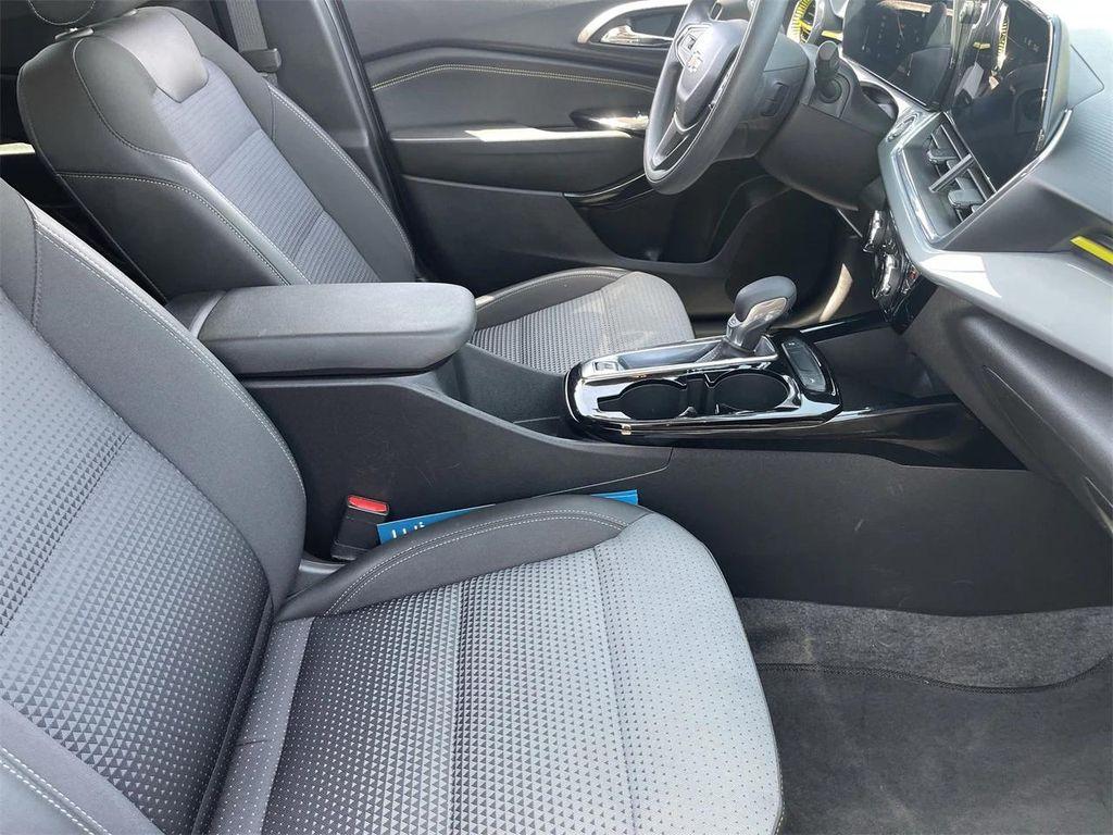 used 2024 Chevrolet Trax car, priced at $18,999