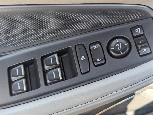 new 2025 Acura MDX car, priced at $57,950