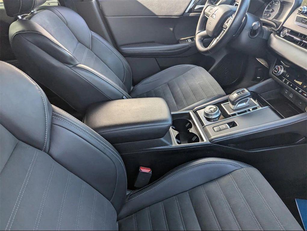 used 2024 Mitsubishi Outlander car, priced at $23,350
