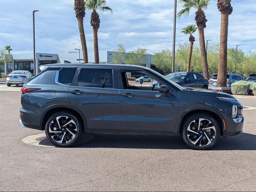 used 2024 Mitsubishi Outlander car, priced at $23,350