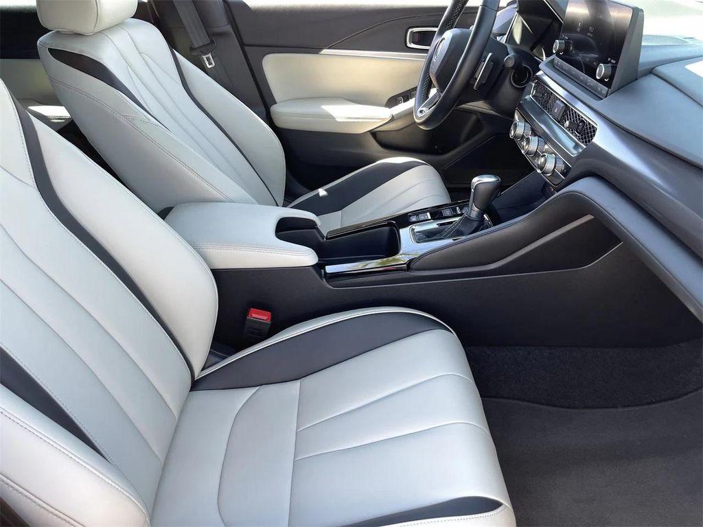 used 2025 Acura Integra car, priced at $29,998