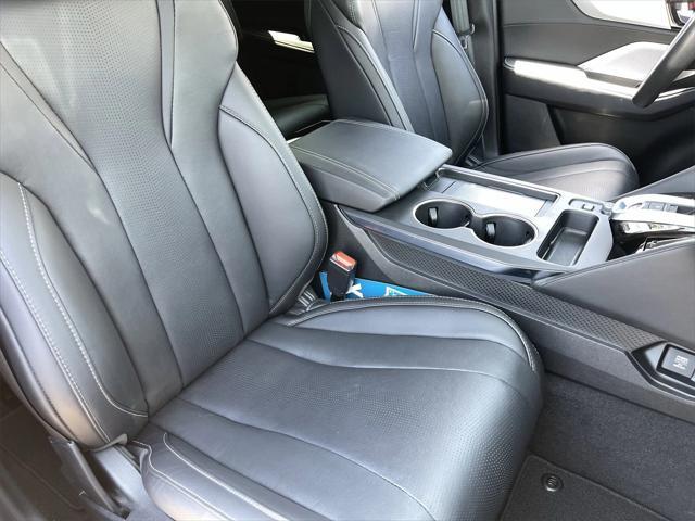 used 2025 Acura MDX car, priced at $46,359