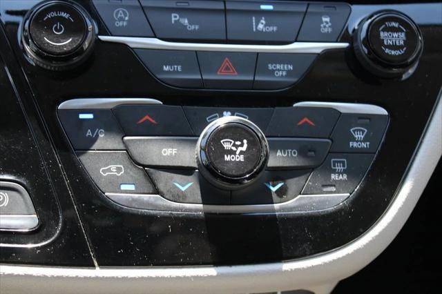 used 2023 Chrysler Pacifica car, priced at $23,750