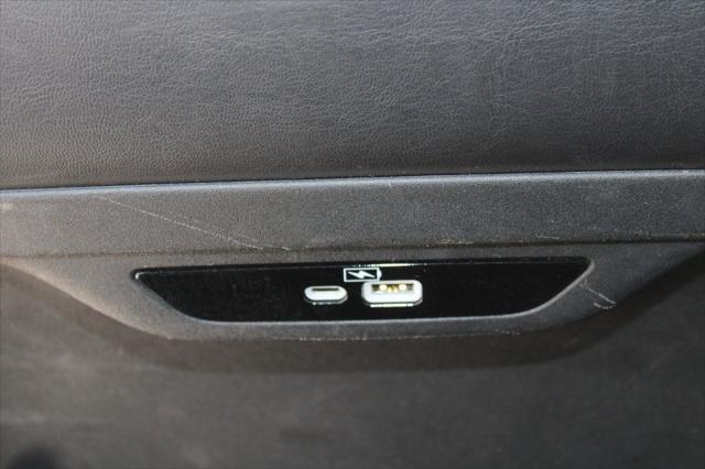 used 2023 Chrysler Pacifica car, priced at $23,750