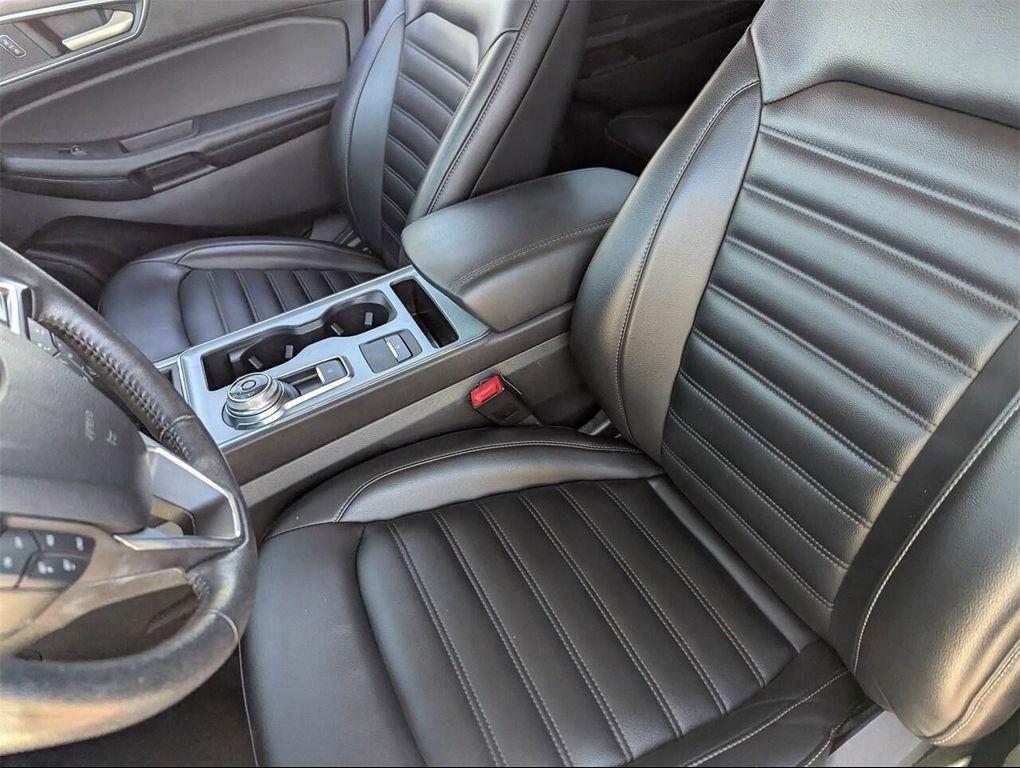 used 2022 Ford Edge car, priced at $21,997