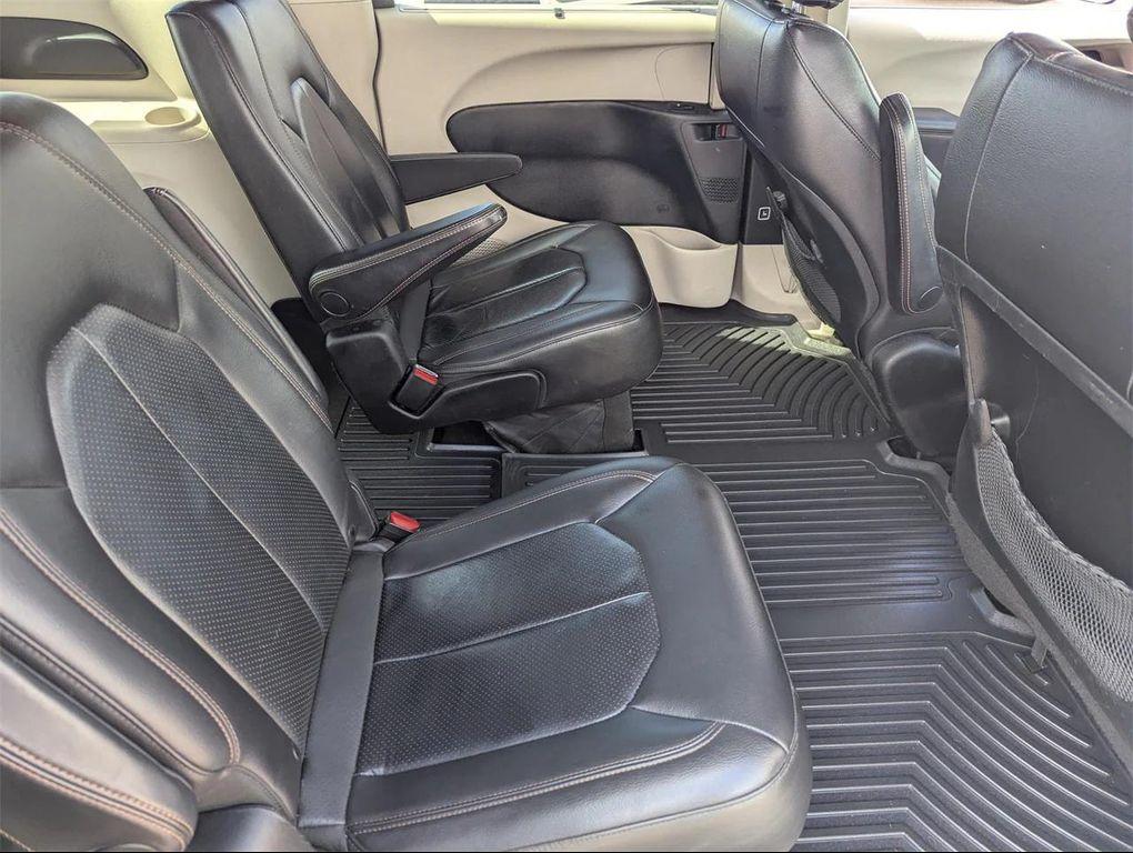 used 2019 Chrysler Pacifica car, priced at $14,998