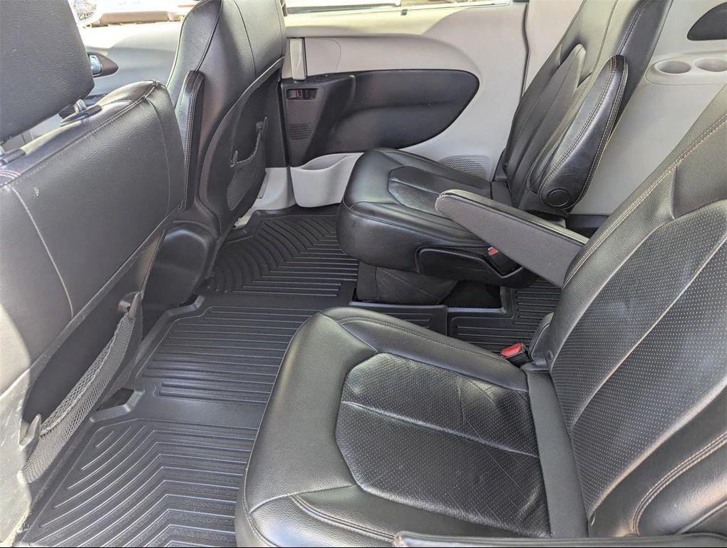 used 2019 Chrysler Pacifica car, priced at $14,998