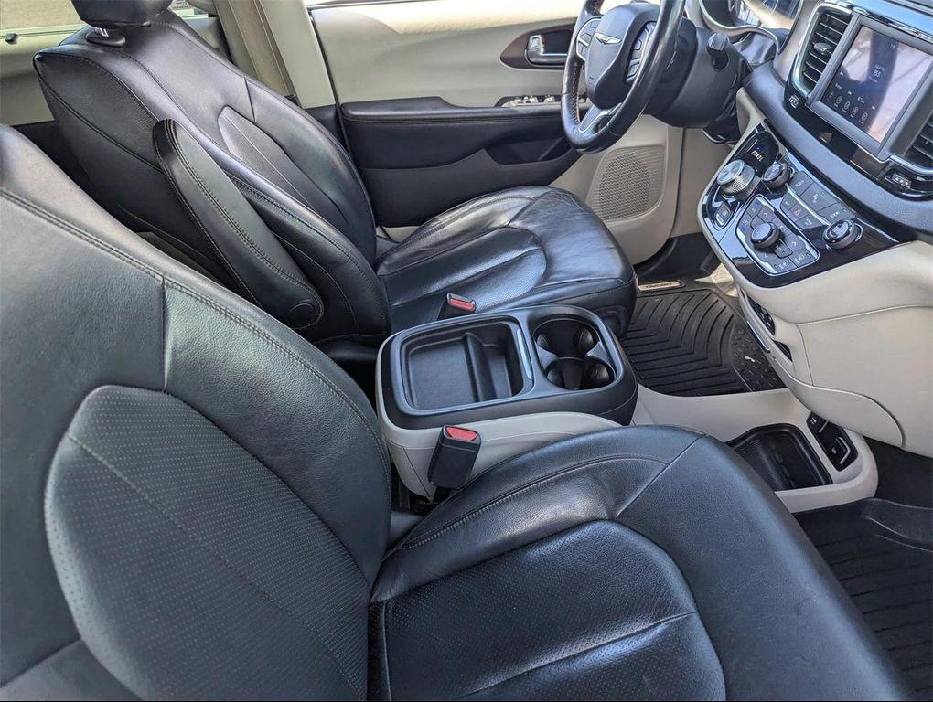 used 2019 Chrysler Pacifica car, priced at $14,998