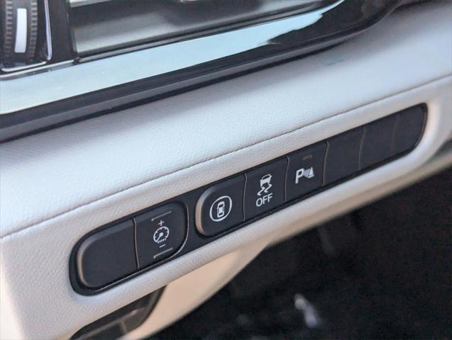 new 2025 Acura MDX car, priced at $57,950