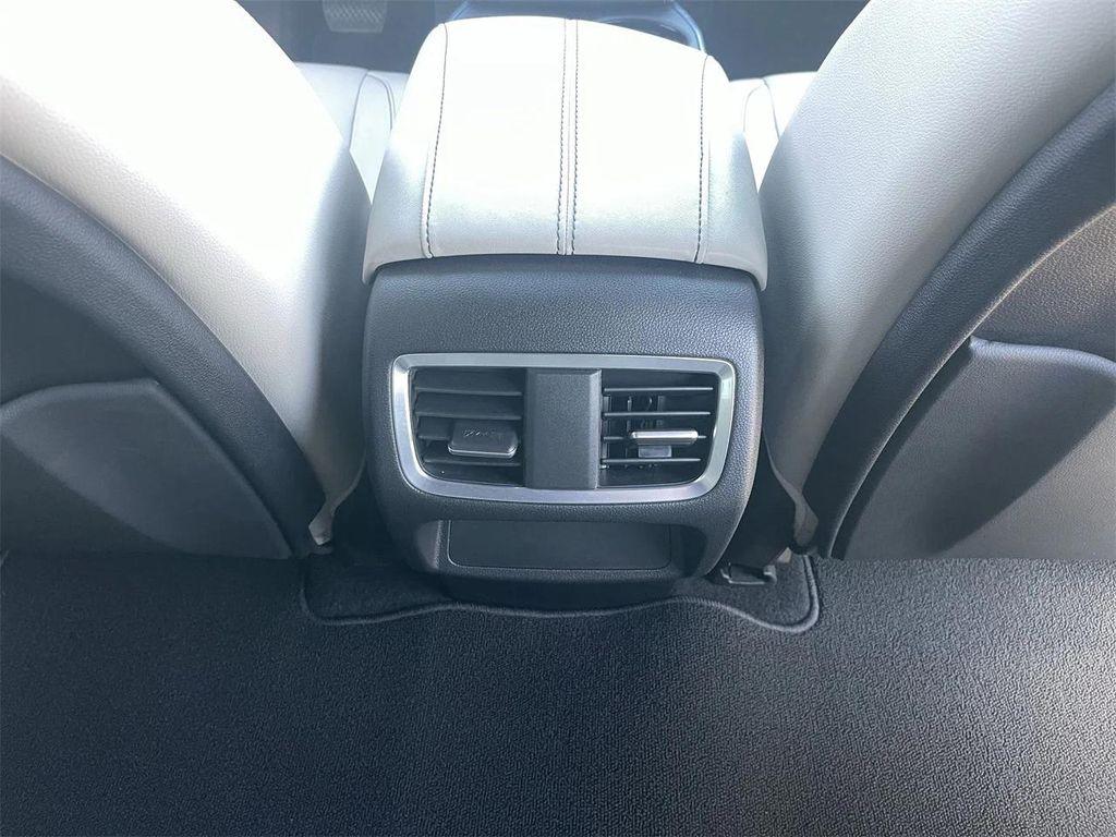 used 2025 Acura RDX car, priced at $39,998