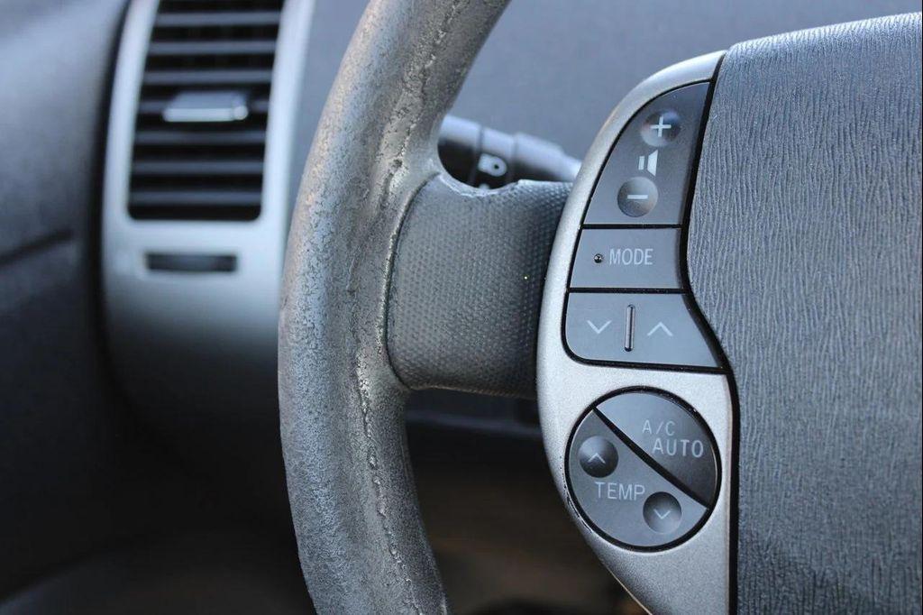 used 2007 Toyota Prius car, priced at $5,713