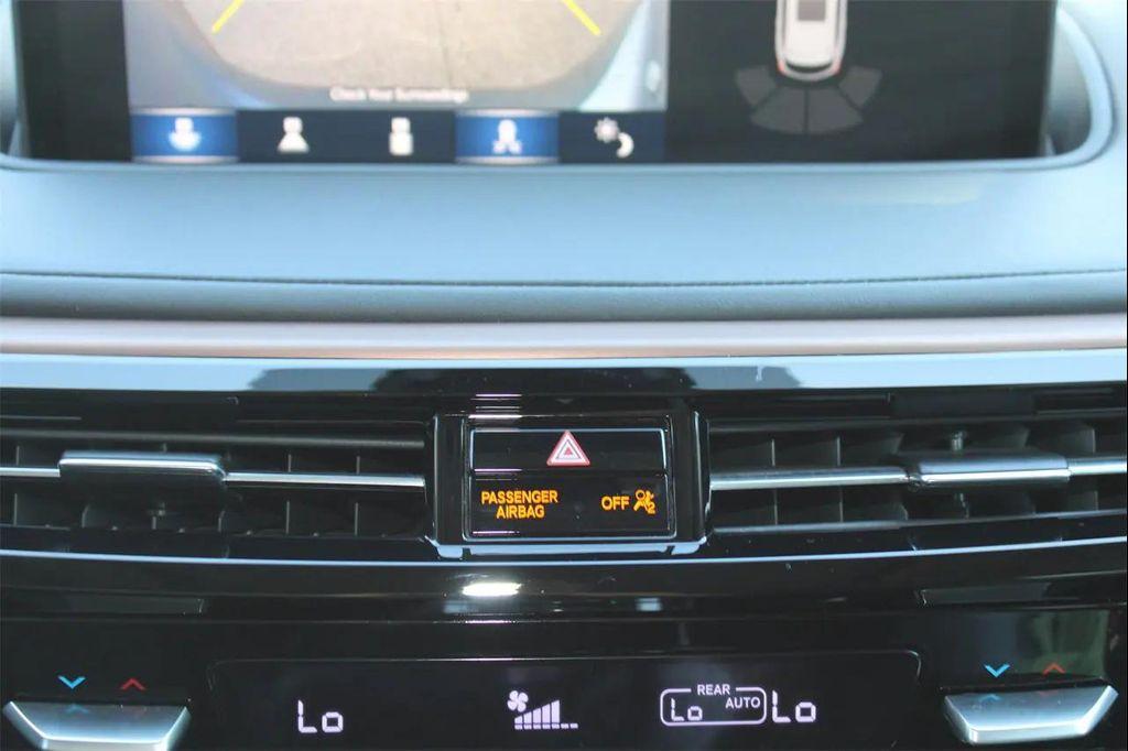 used 2022 Acura MDX car, priced at $34,395
