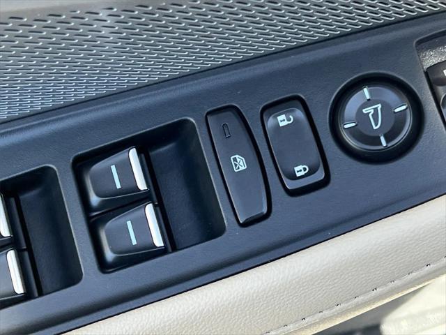 new 2025 Acura MDX car, priced at $53,150
