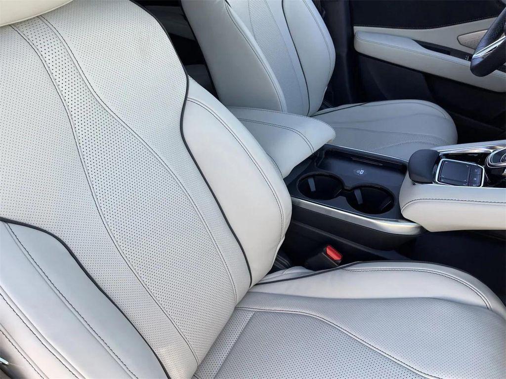 new 2025 Acura RDX car, priced at $56,400