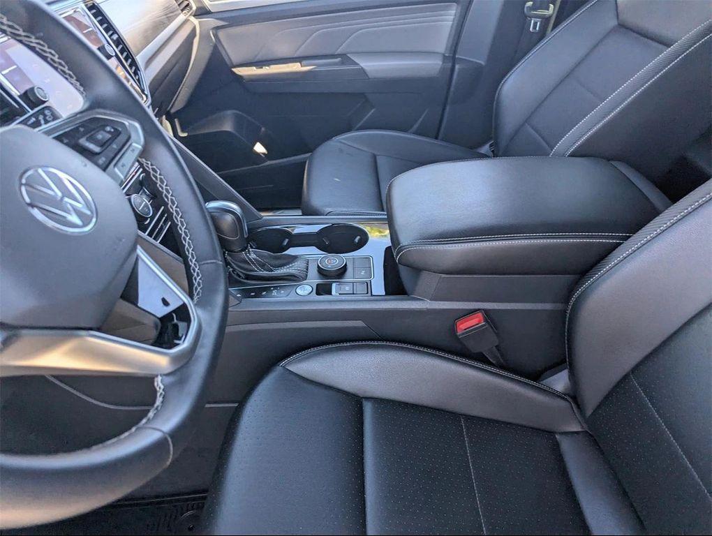 used 2022 Volkswagen Atlas Cross Sport car, priced at $23,988