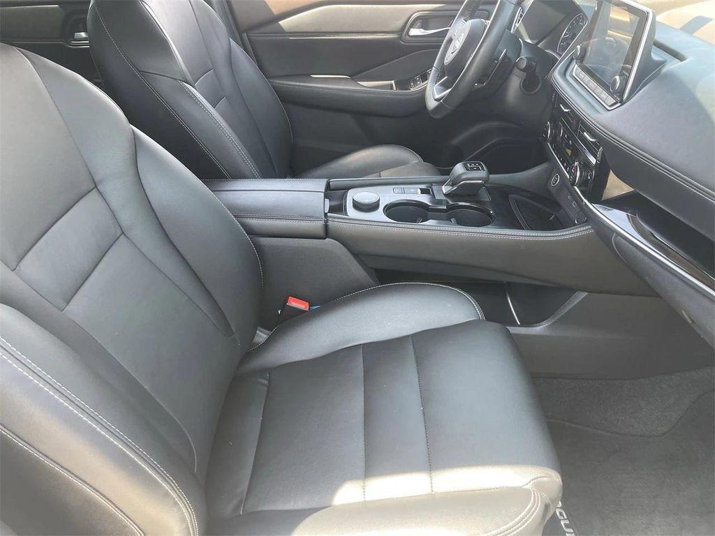 used 2022 Nissan Rogue car, priced at $22,994