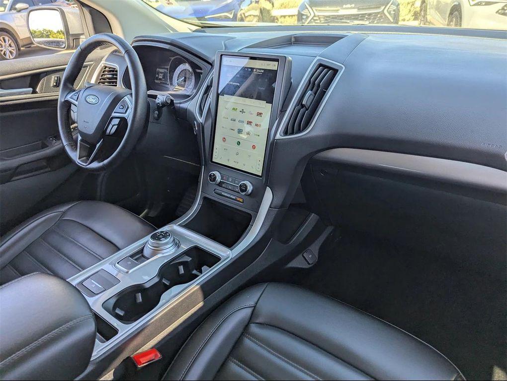 used 2024 Ford Edge car, priced at $20,395