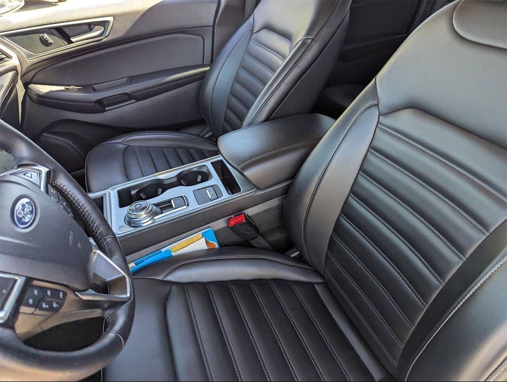 used 2024 Ford Edge car, priced at $20,395
