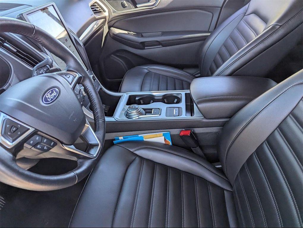 used 2024 Ford Edge car, priced at $20,395