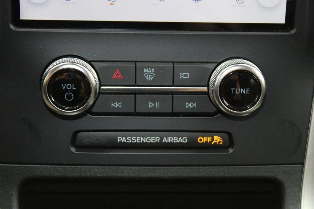 used 2024 Ford Edge car, priced at $23,506