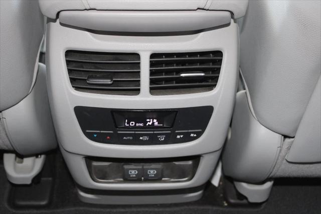 used 2020 Acura MDX car, priced at $27,500