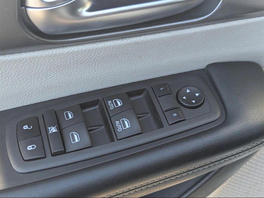 used 2022 Chrysler Pacifica car, priced at $19,988