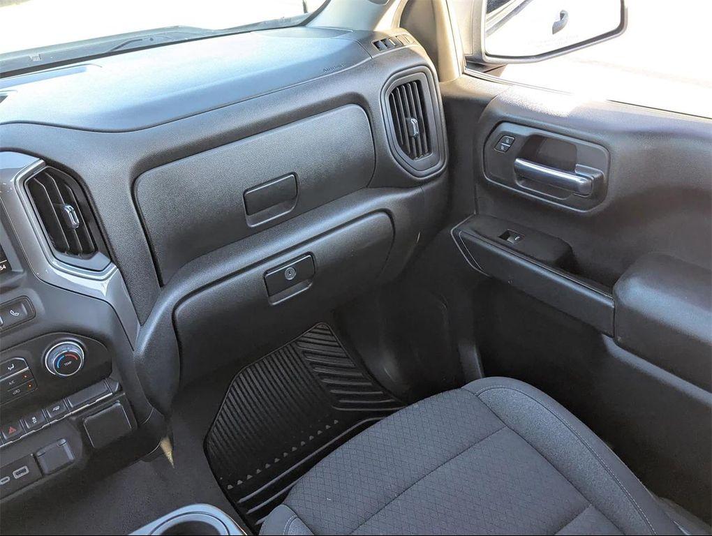 used 2024 Chevrolet Silverado 1500 car, priced at $30,488
