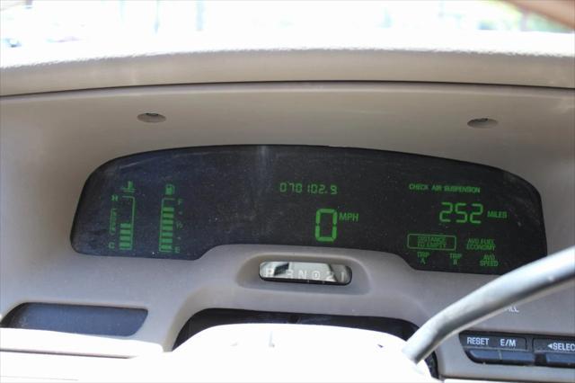 used 2004 Mercury Grand Marquis car, priced at $4,994
