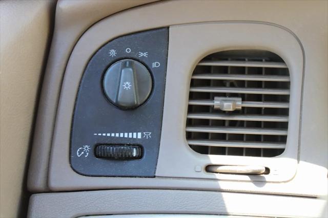 used 2004 Mercury Grand Marquis car, priced at $4,994