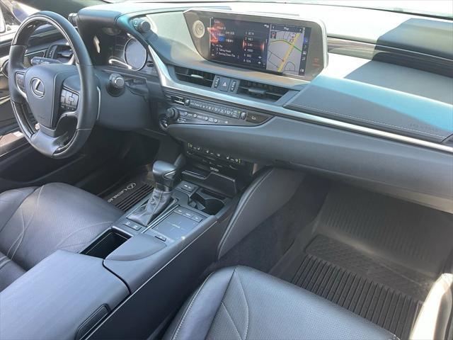used 2020 Lexus ES 300h car, priced at $30,850