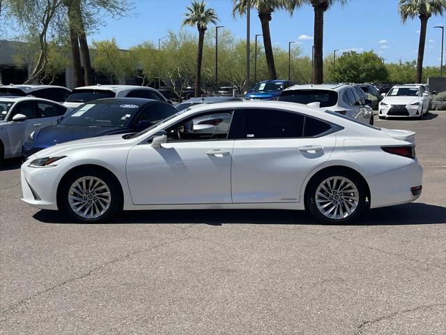 used 2020 Lexus ES 300h car, priced at $30,850