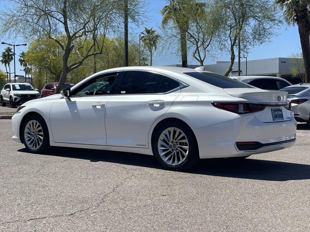 used 2020 Lexus ES 300h car, priced at $30,850
