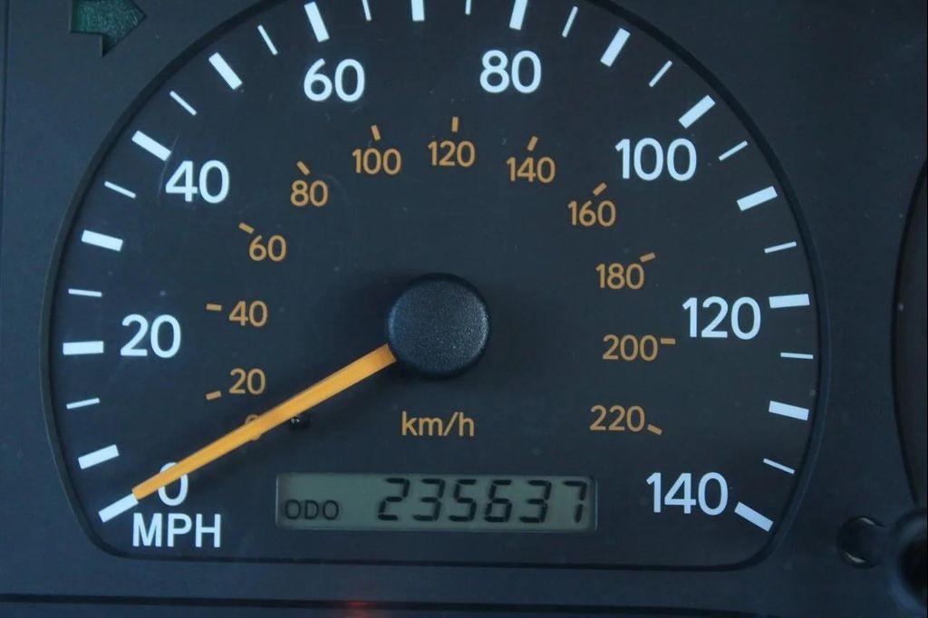 used 1999 Toyota Avalon car, priced at $5,995