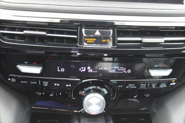 used 2025 Acura MDX car, priced at $47,998