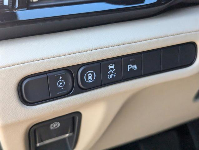 new 2025 Acura MDX car, priced at $60,750
