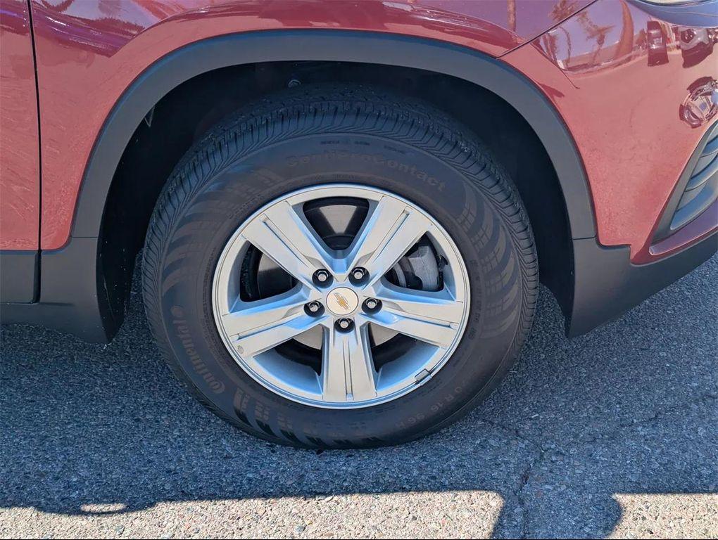 used 2022 Chevrolet Trax car, priced at $16,700