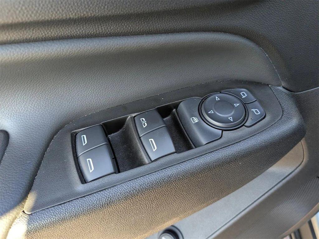 used 2024 Chevrolet Equinox car, priced at $20,988