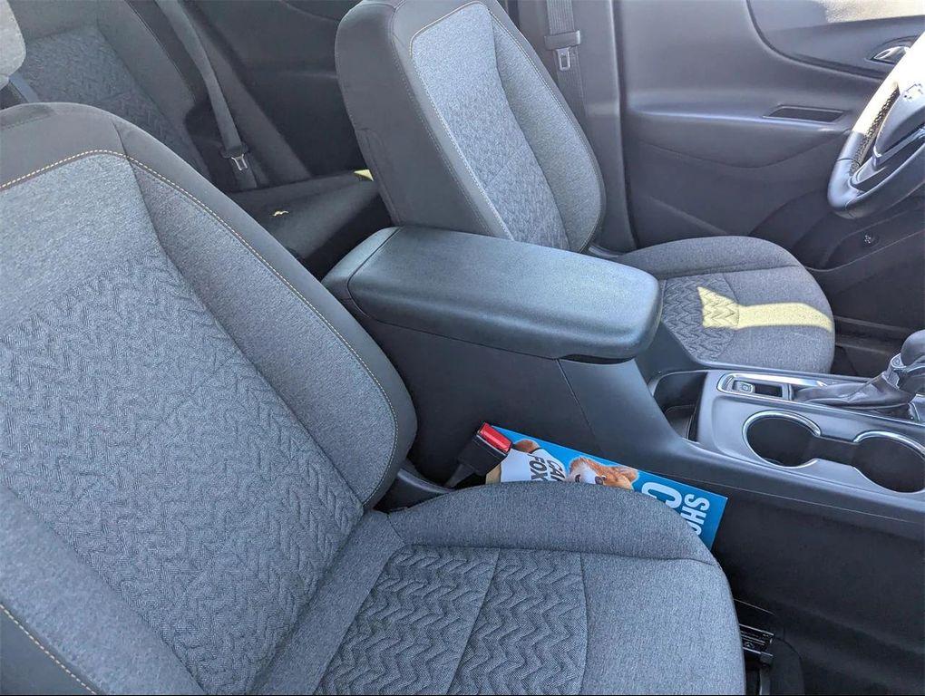 used 2024 Chevrolet Equinox car, priced at $19,988