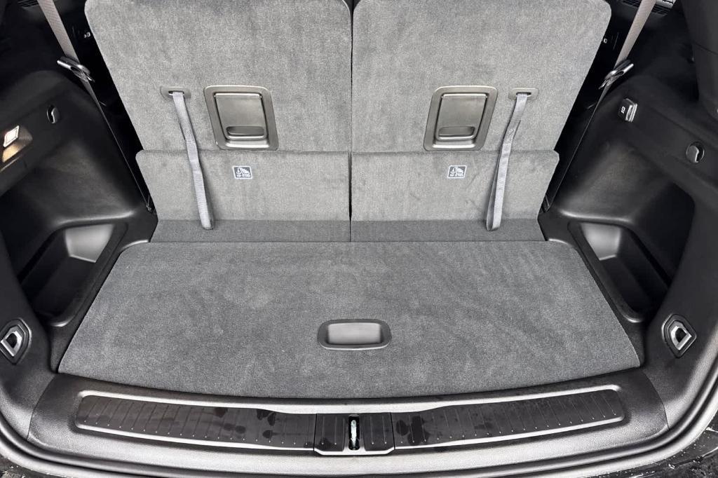 new 2025 Jeep Grand Cherokee L car, priced at $41,370