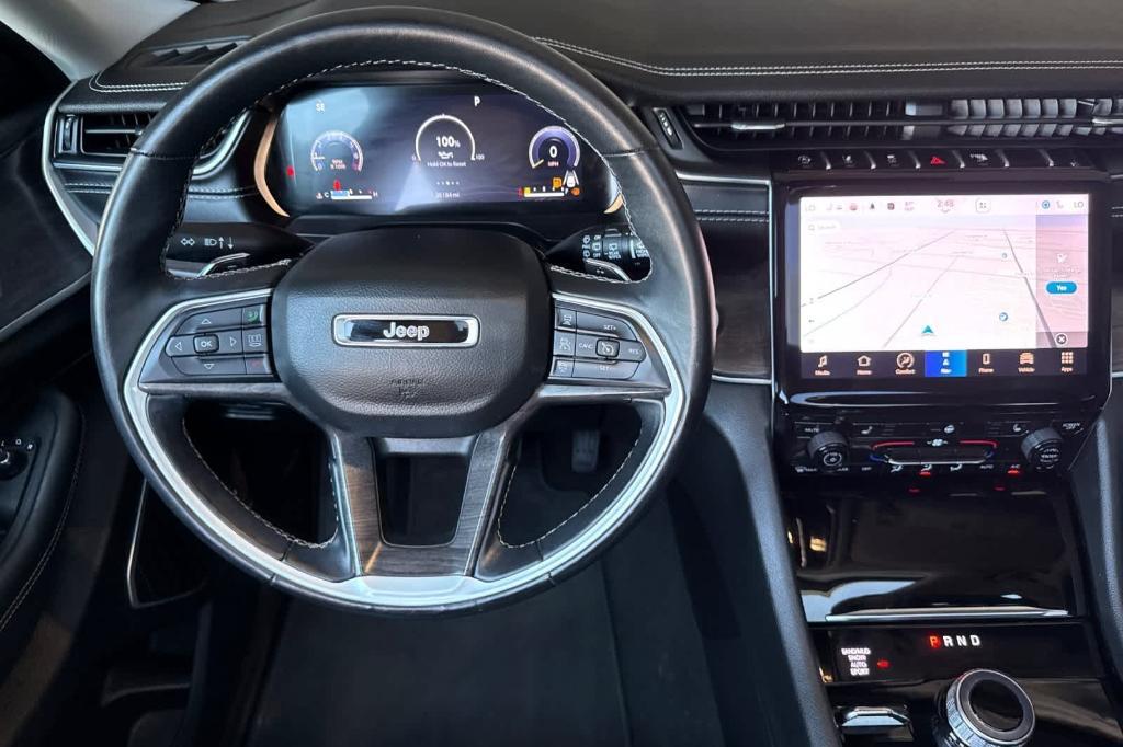 used 2022 Jeep Grand Cherokee car, priced at $32,997