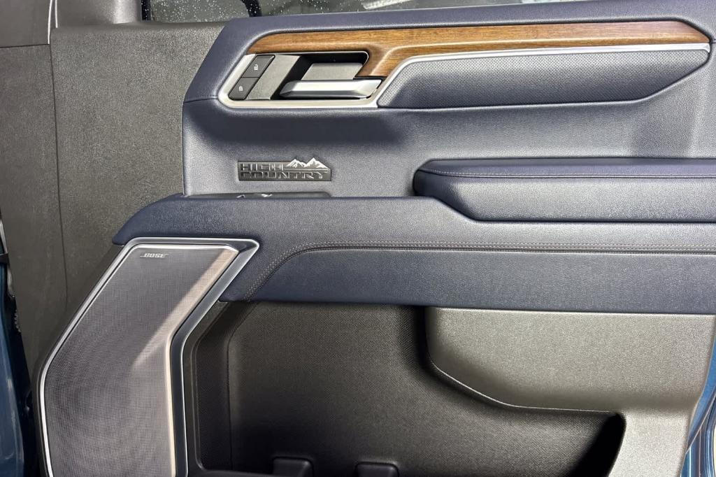 used 2022 Chevrolet Silverado 1500 car, priced at $49,497