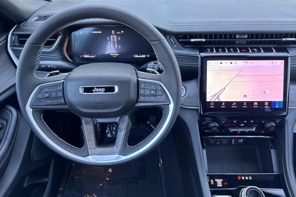 new 2025 Jeep Grand Cherokee car, priced at $48,248