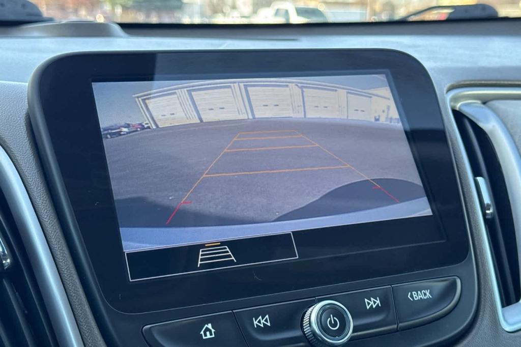 used 2021 Chevrolet Malibu car, priced at $19,247